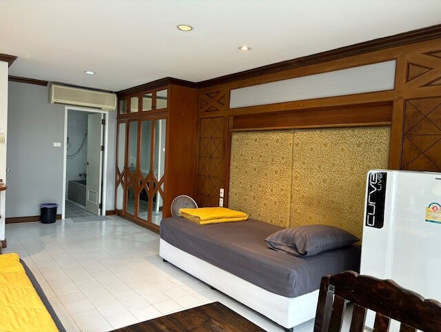 ピース プール BNB ファミリー アンド フィーメイル オンリー