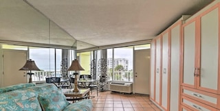 アブソリュート ビーチ - シー ビュー アット シンフォニー ビーチ クラブ