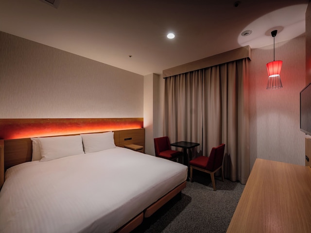 ロワジールホテル クラシックガーデン 京都三条