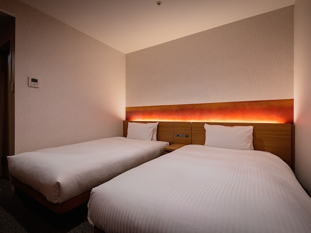 ロワジールホテル クラシックガーデン 京都三条