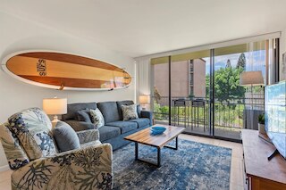 パシフィック ショアーズ A212 2 ベッドルーム コンド