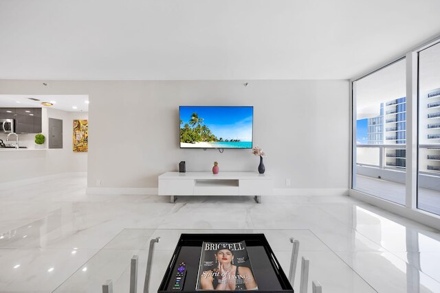 ベイフロント ヘブン イン マイアミ