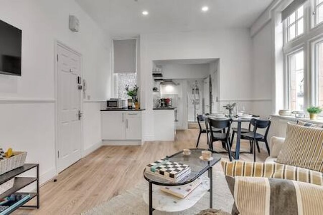 ジ ペンブローク イン グレーター ロンドン