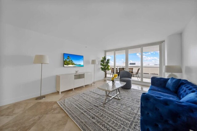 ジ グランド オアシス イン マイアミ