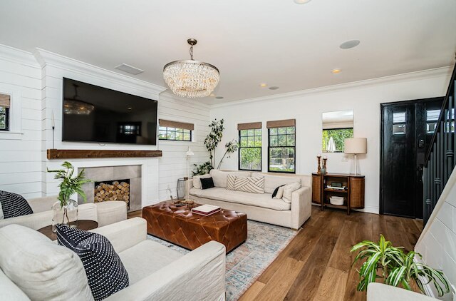 スペーシャス 5 ベッドルーム ニア ハート オブ サウス パーク