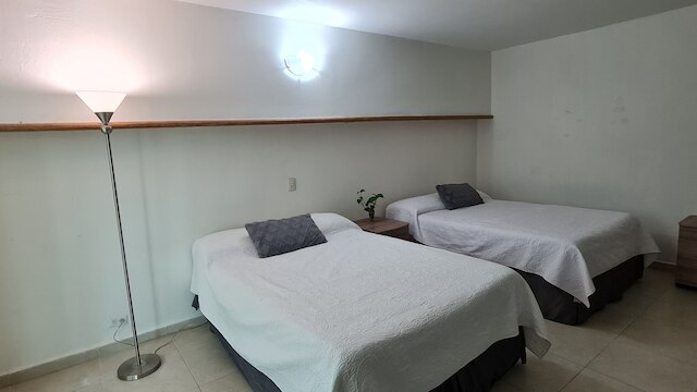 ファンタスティック ファミリー ヴィラ オン ザ ベスト ビーチ