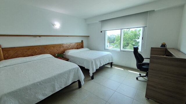 ファンタスティック ファミリー ヴィラ オン ザ ベスト ビーチ