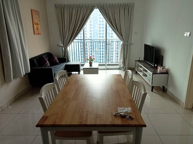 アリフ アベニュー 2103 バイ ナトル