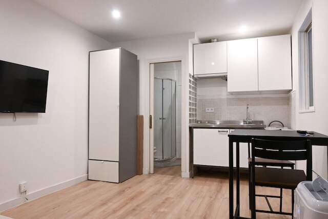 M スロ160 リンド エストゥディオ エン バリオ フスティシア