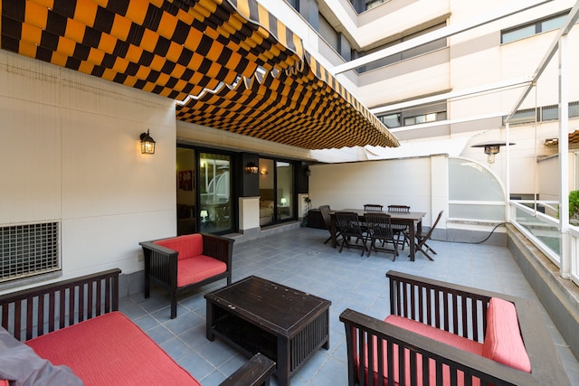 M Sod11 モデルノ アパルタメント ファミリアル コン テラサ