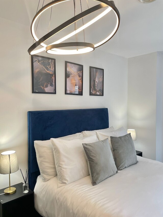 ベッド2バスルーム - 10ミニッツ フロム シティセンター & キーズ