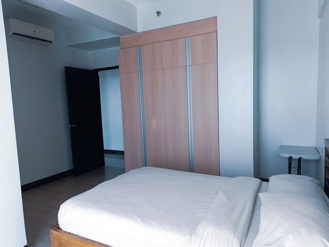 2 Bedroom Mactan Newtown Beach Condo