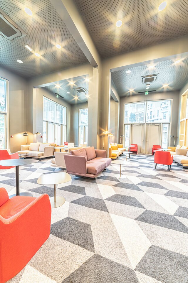 ブレイク アンド ホーム ラ メゾン デ シェルシュール