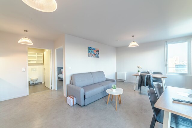 ブレイク アンド ホーム ラ メゾン デ シェルシュール