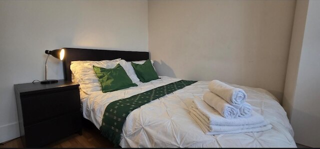 2 ベッド フラット - スリープス 4 - パーキング - バルコニー - WiFi