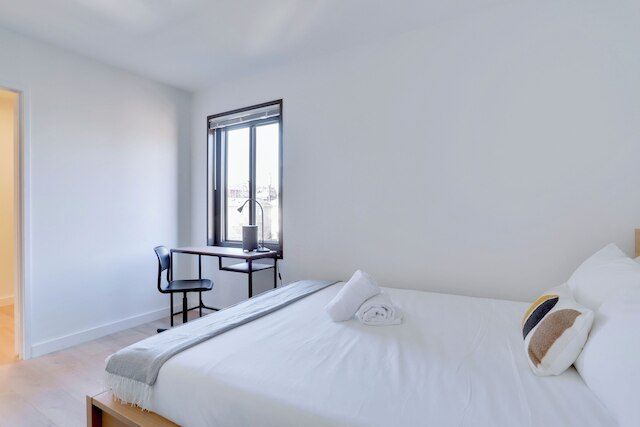 バートン パーク ビュー アパートメンツ