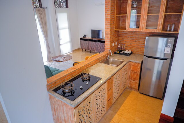 ザ スプリングス ヴィラズ ジンバラン