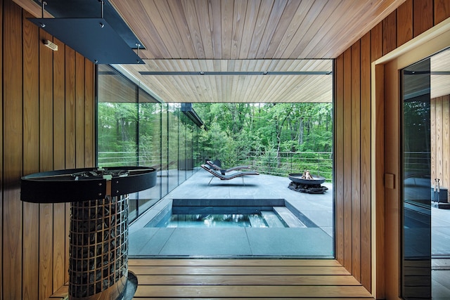 NOT A HOTEL KITAKARUIZAWA