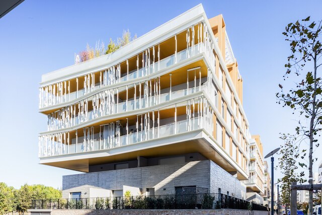 ルミネッセンス パルク マリアンヌ - プルミエール コンシェルジュリー