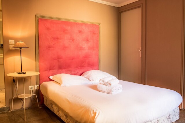 オーララ カヌルグ - プルミエール コンシェルジュリー