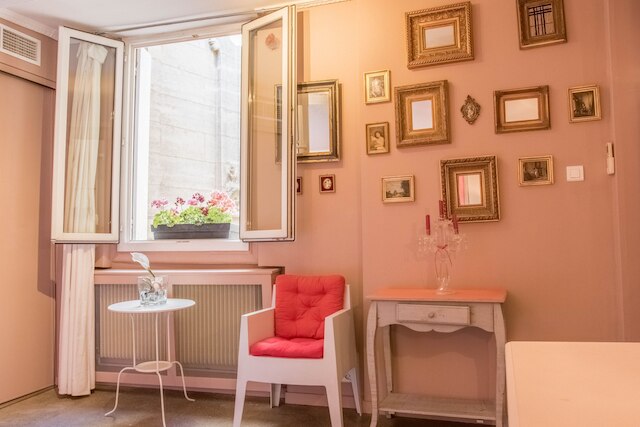 オーララ カヌルグ - プルミエール コンシェルジュリー