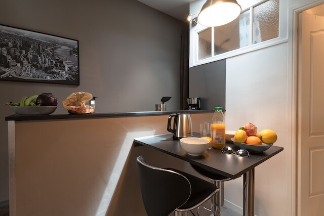 レ ジャルダン ドゥ リュクソン - プルミエール コンシェルジュリー