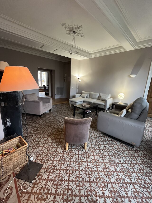 テラス ドゥ ラ カヌルグ - プルミエール コンシェルジュリー