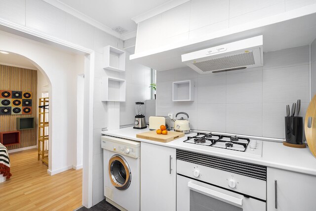 スタイリッシュ ファミリー レジデンス イン ザ ハート オブ キアード