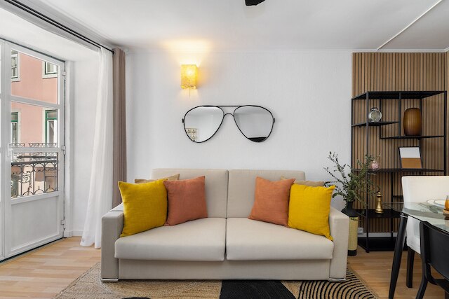 スタイリッシュ ファミリー レジデンス イン ザ ハート オブ キアード