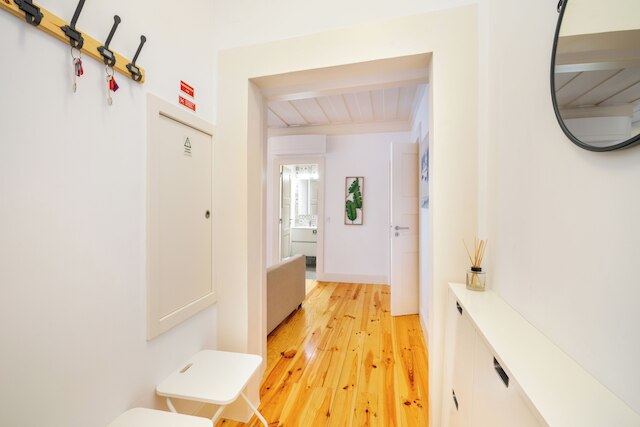 インテンデンテ モダン 1ベッド ウィズ リフト & エアコン イン トップ ノッチ ロケーション