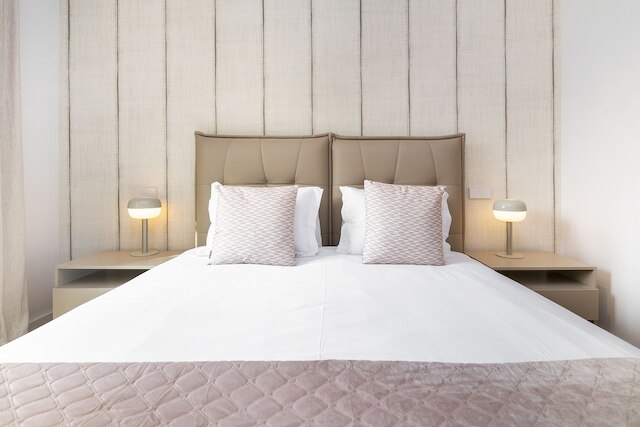 アーバン リトリート: ダウンタウン ラグジュアリー, パーキング, エアコン & エレベーター