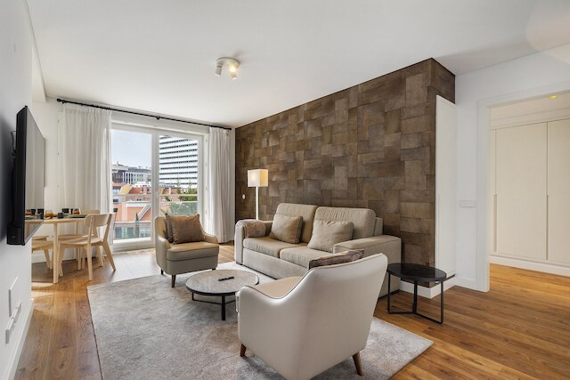 アーバン リトリート: ダウンタウン ラグジュアリー, パーキング, エアコン & エレベーター