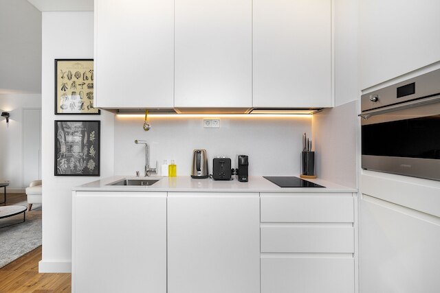 アーバン リトリート: ダウンタウン ラグジュアリー, パーキング, エアコン & エレベーター