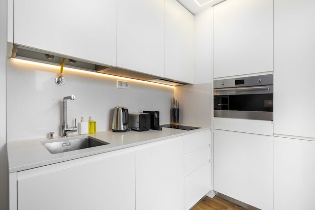 アーバン リトリート: ダウンタウン ラグジュアリー, パーキング, エアコン & エレベーター