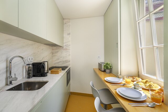 タイムレス ラグジュアリー ポルト ウィズ エアコン & エレベーター