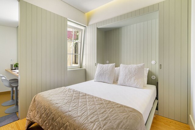 タイムレス ラグジュアリー ポルト ウィズ エアコン & エレベーター