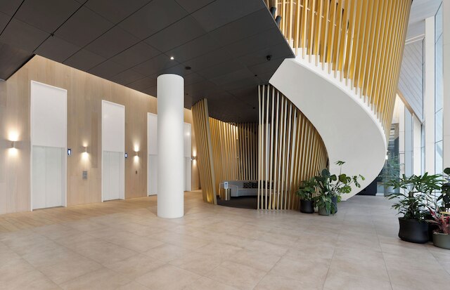 クレアモント スイート 1008