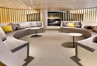 クレアモント スイート 1008