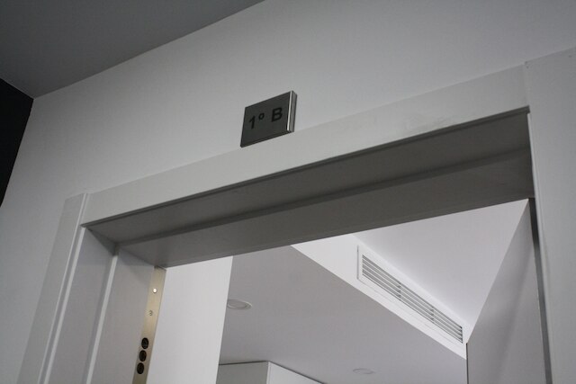 アパルタホテル マドリード アーバン スイーツ - エディフィシオ エクスクルーシボ - 7 アパートメント ブティック フル エクイップド