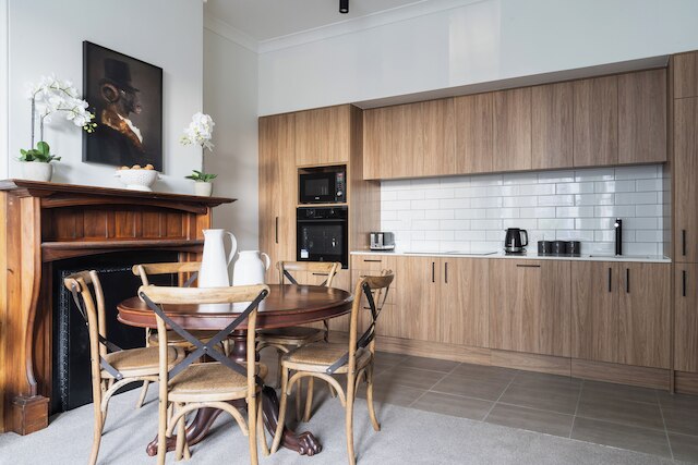 ラグジュアリー アパートメント オン スチュアート ストリート