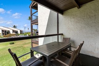 ハレ カマオレ、#215 1 ベッドルーム コンド バイ レッドオーニング