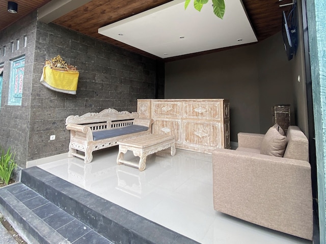 ニバルマ バイ ズズ