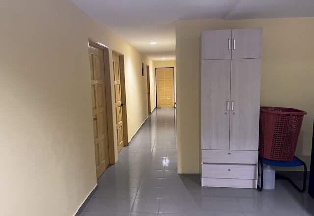 ホテル O ラフマ ソジョーン センター