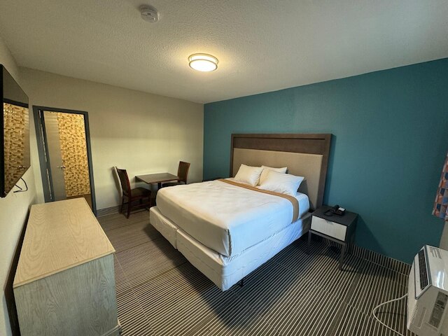 エッセンス エクスプレス エリザベス EWR エアポート