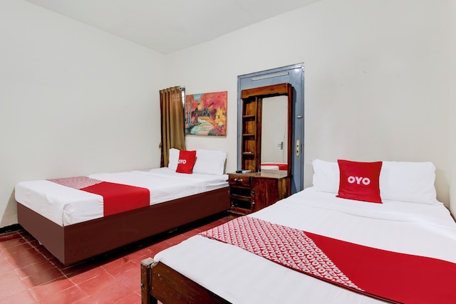 ホテル O ホームステイ アルキッド シャリア