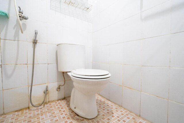 OYO 94238 ザ スイート メトロ アパートメント バイ リズ リビング