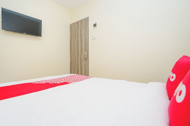 ホテル O ルンクット ニア ITS スラバヤ フォーマリー エース ビジネス ホテル