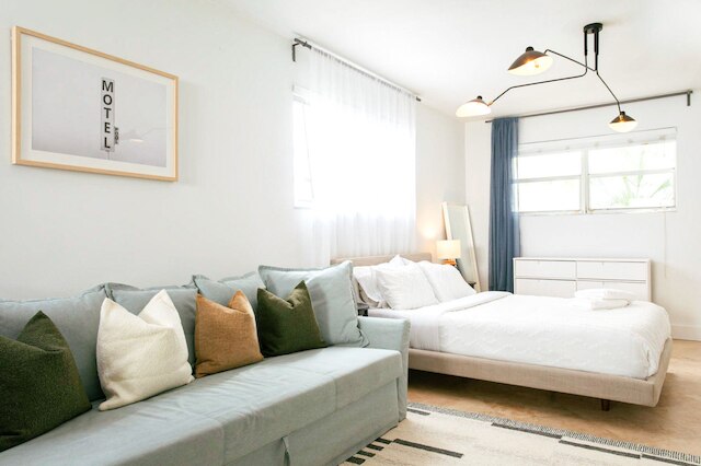 スペーシャス アパート イン ザ ハート オブ サウス ビーチ