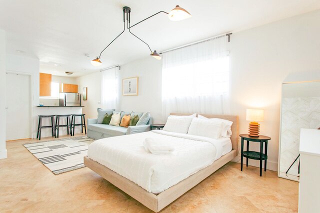 スペーシャス アパート イン ザ ハート オブ サウス ビーチ