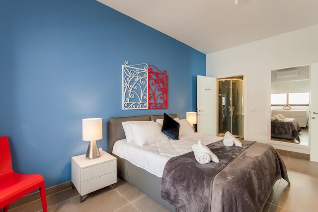 エクセプショナル サンリット アパート マルサスカラ ベイ